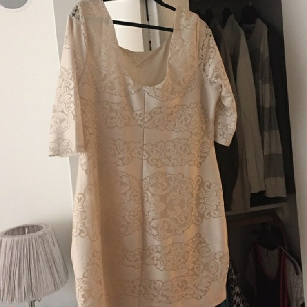 Cream lace body coon dress